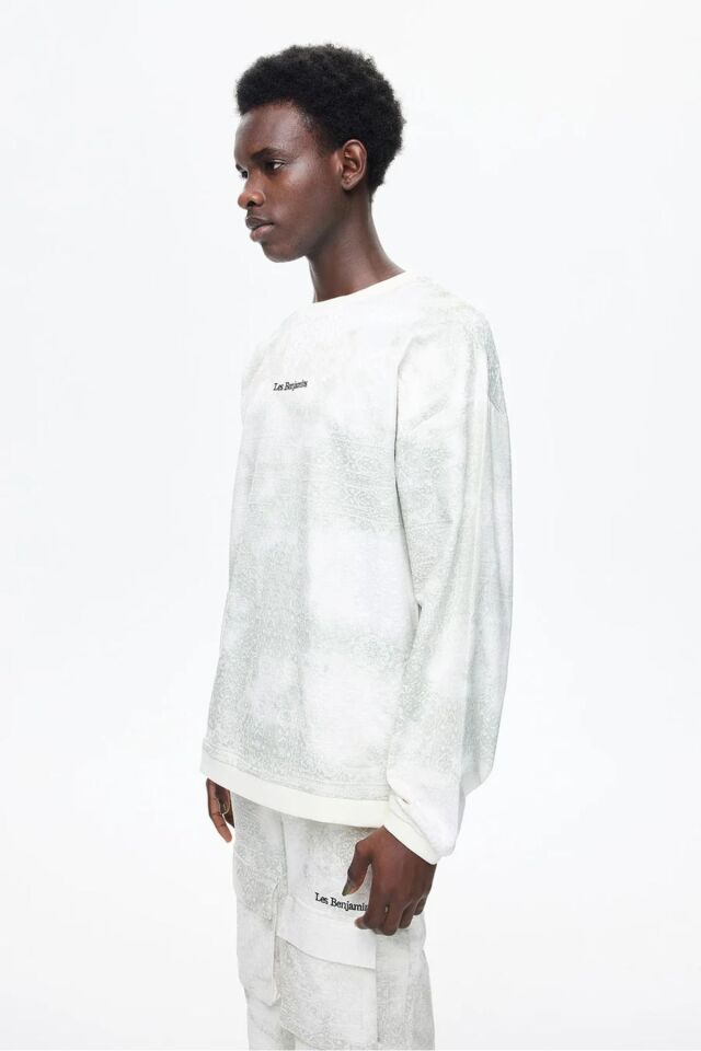 PREMIUM SWEATSHIRT