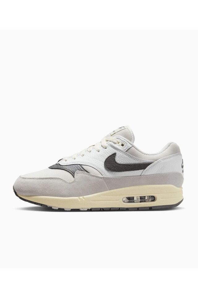 AirMax 1 Görseldeki renk - 42,5
