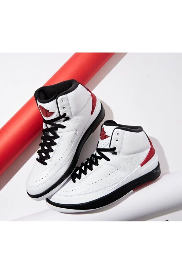 Air Jordan 2 Retro Özel Seri Basketbol Ayakkabısı Dx4400-106 YARIM NUMARA BÜYÜK  ALMANIZ ÖNERİLİR BEYAZ-KIRMIZI - 40,5