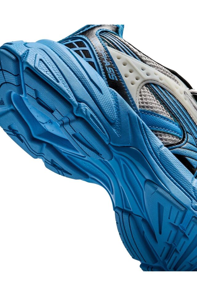 Velophasis Factory Sneaker Limited Edition