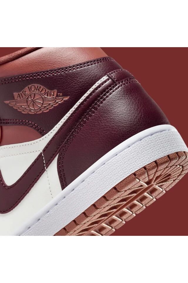 Jordan Air 1 Mid Bordo - 40,5