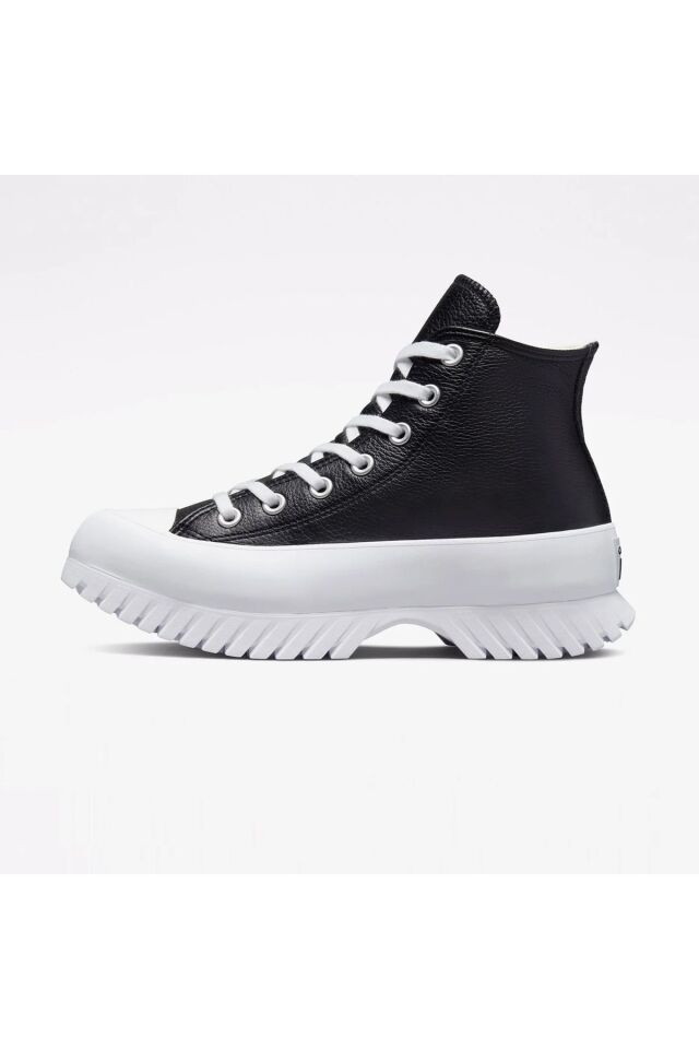 Chuck Taylor All Star Lugged 2.0 Leather Unisex Sneaker