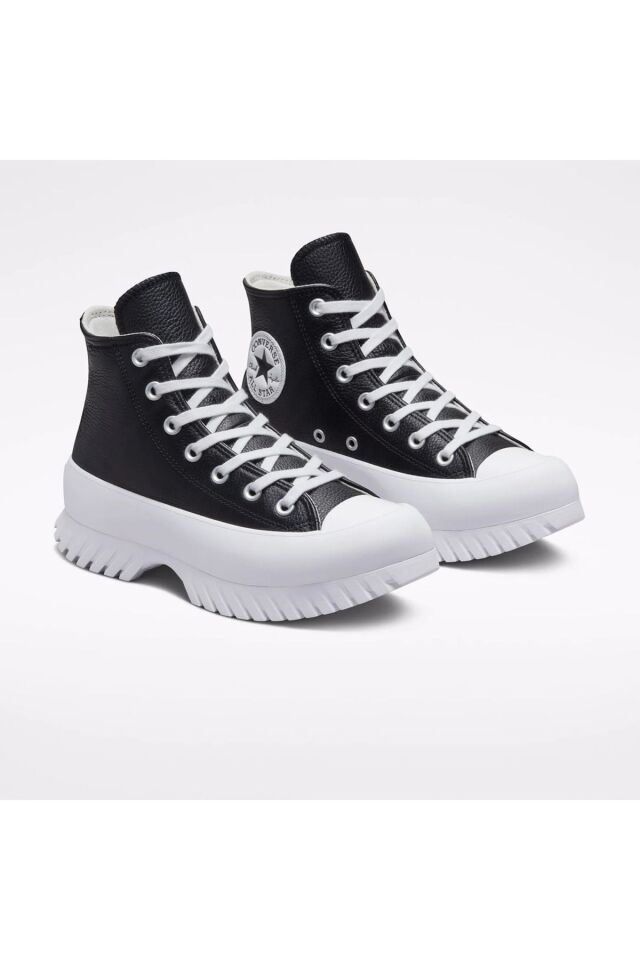 Chuck Taylor All Star Lugged 2.0 Leather Unisex Sneaker