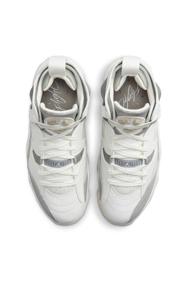 Wmns Jumpman Two Trey Erkek Gri Basketbol Ayakkabısı Dr9631-002