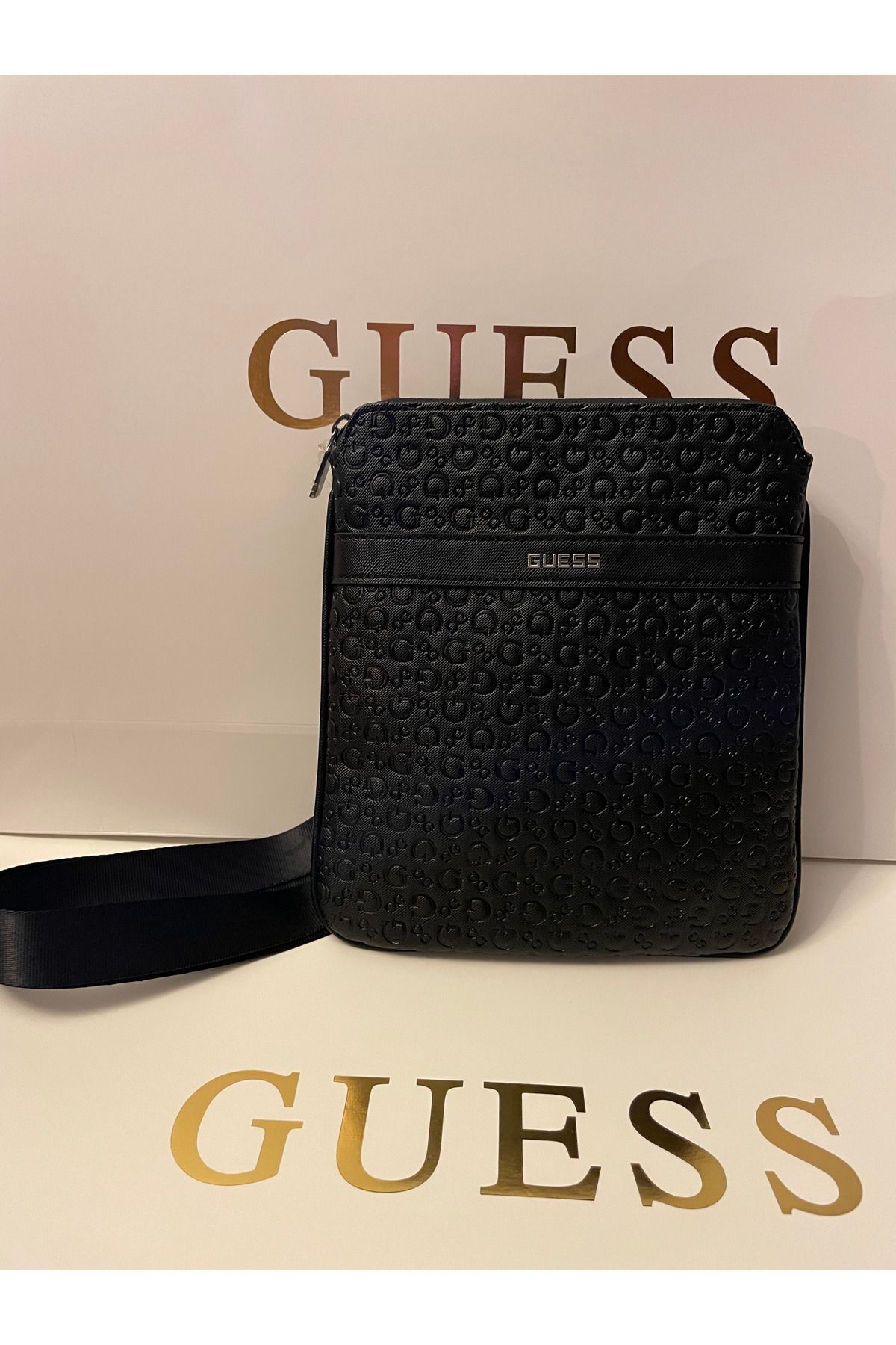 MARK CROSSBODY