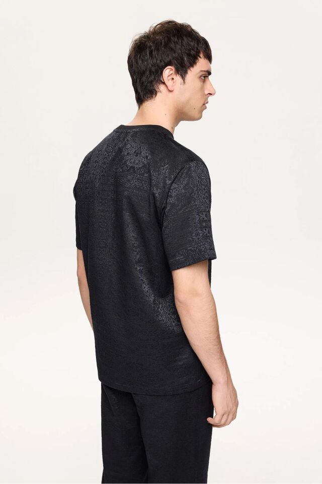 PREMIUM RELAXED TEE
