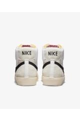 Blazer Mid Pro Club görseldeki renk - 44