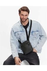 Erkek Calvin Klein Crossovers Çapraz Askılı Erkek Çantası K50K510110 Siyah
