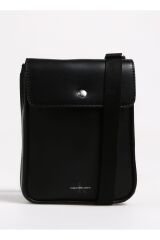 Siyah Erkek Airpods Uyumlu Kılıfı MONOGRAM SOFT PHONE CB Siyah