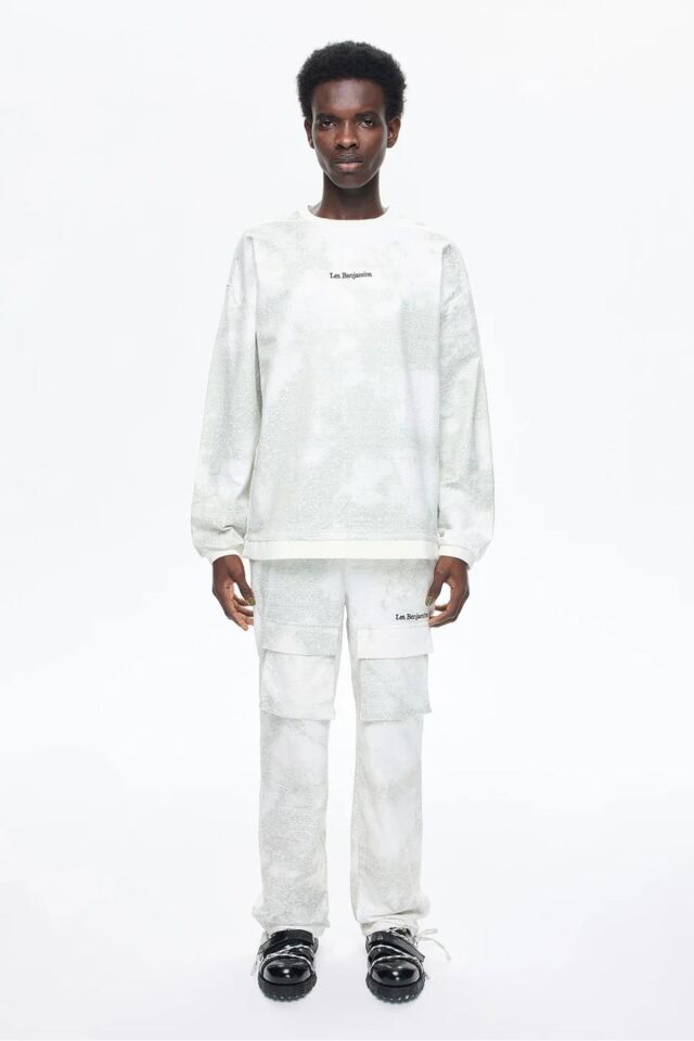 PREMIUM SWEATSHIRT GÖRSELDEKİ RENK - L