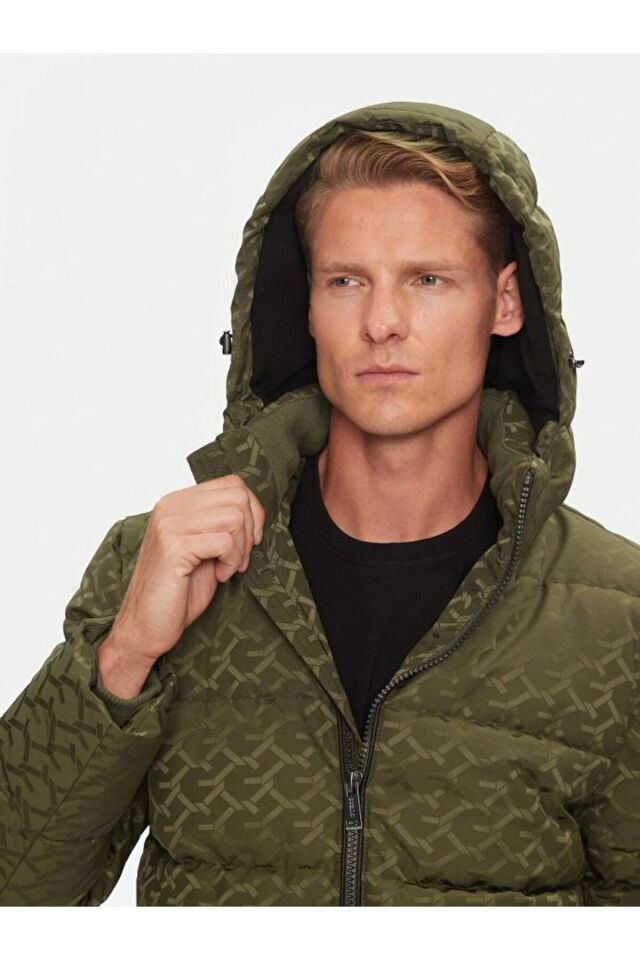 LIMITED EDITION MONOGRAM PUFFA MONT Görseldeki renk - S