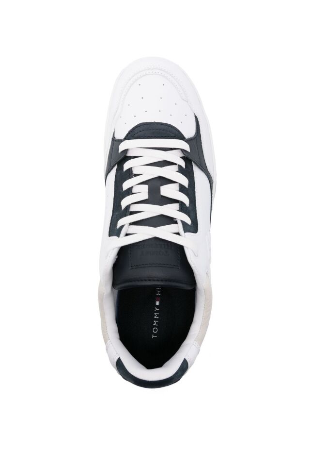 TH-embossed leather sneaker Beyaz - 44