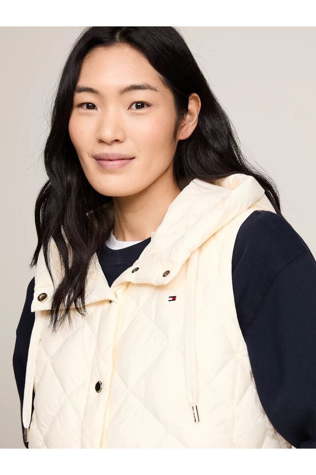 Classics Water Repellent Down Quilted Hooded Vest Görseldeki renk - M